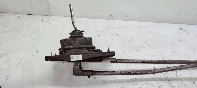 WYBIERAK BIEGÓW LEWAREK AUDI A4 B8 A5 8T 8K0711025P 8K0711151C 8K0711271E