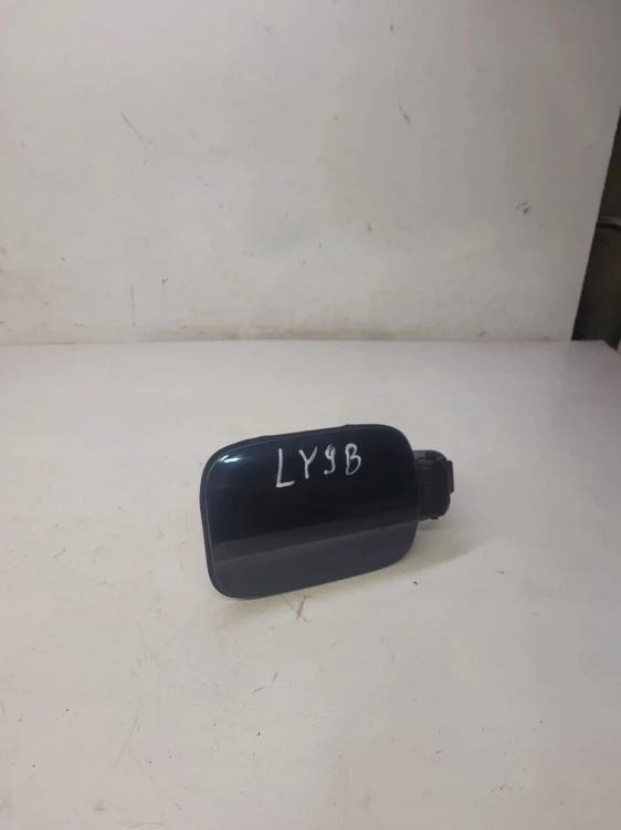 KLAPKA WLEWU PALIWA AUDI A4 B8 8K0809999A LY9B