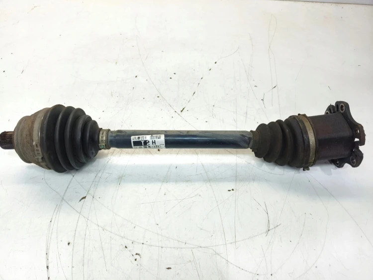 PÓŁOŚ PRAWY PRZÓD PRAWA PRZEDNIA AUDI A6 C6 4F0407272H