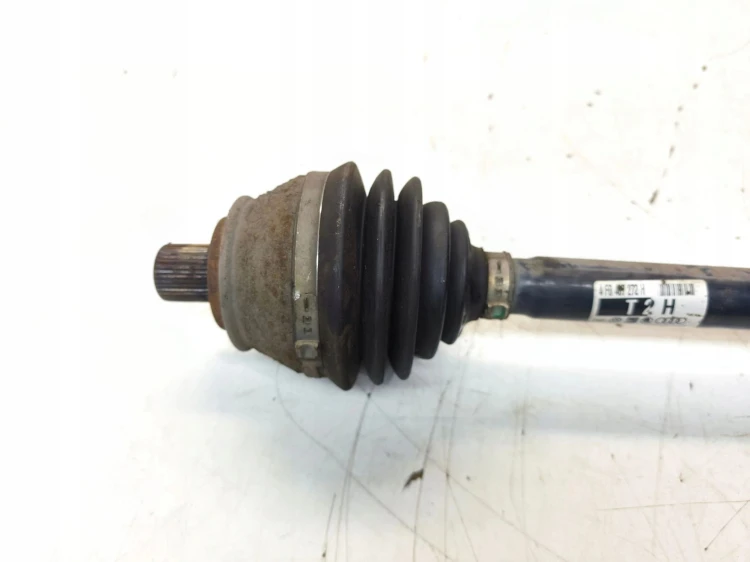 PÓŁOŚ PRAWY PRZÓD PRAWA PRZEDNIA AUDI A6 C6 4F0407272H