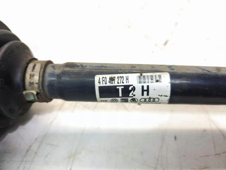 PÓŁOŚ PRAWY PRZÓD PRAWA PRZEDNIA AUDI A6 C6 4F0407272H