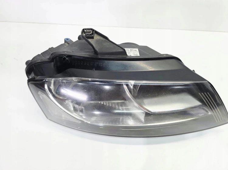 REFLEKTOR LAMPA PRAWY PRZÓD AUDI A3 8P 8P0941004BC UK