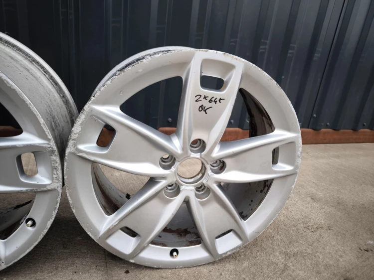 FELGI FELGA KOMPLET VW SKODA AUDI A3 A4 A6 7.5J R17 ET56 8P0601025BL Z*64*