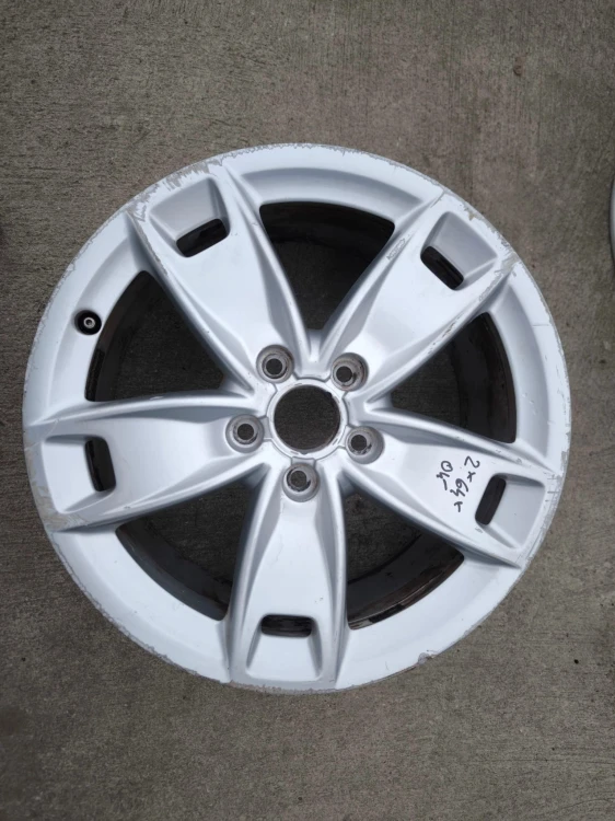FELGI FELGA KOMPLET VW SKODA AUDI A3 A4 A6 7.5J R17 ET56 8P0601025BL Z*64*