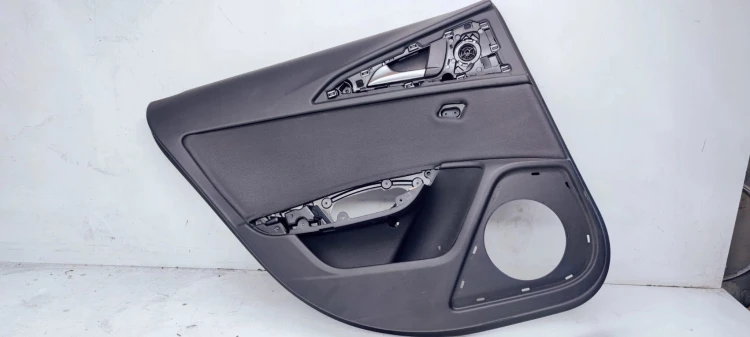 BOCZEK DRZWI L T AUDI A6 C7 4G0867305 SKÓRA *37*