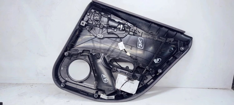 BOCZEK DRZWI L T AUDI A6 C7 4G0867305 SKÓRA *37*