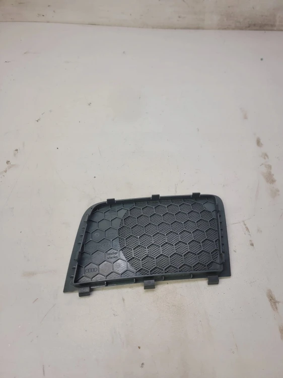 MASKOWNICA GŁOŚNIKA AUDI A3 8P LIFT 8P3035435 ZIEL