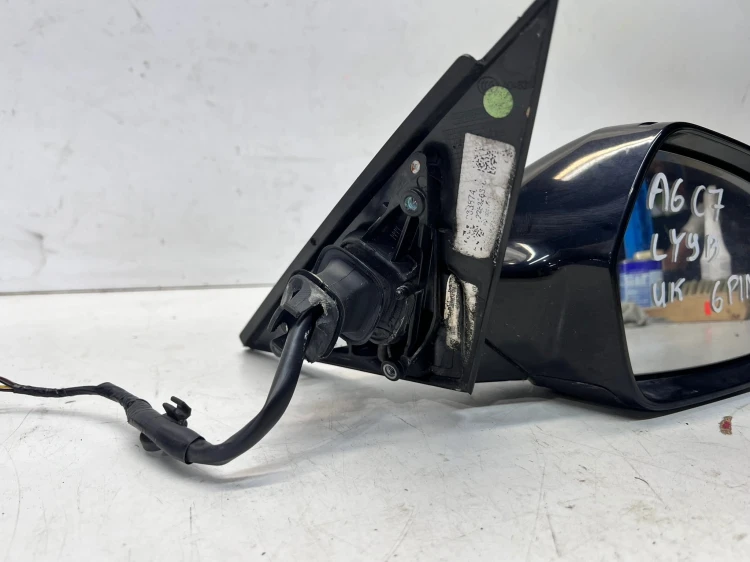 LUSTERKO ZEWNĘTRZNE PRAWE AUDI A6 C7 LIFT LY9B 6-PIN UK