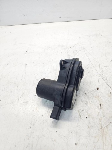 SILNICZEK HAMULCA RĘCZNEGO AUDI A6 C7 LIFT A7 LIFT Q5 32337647C