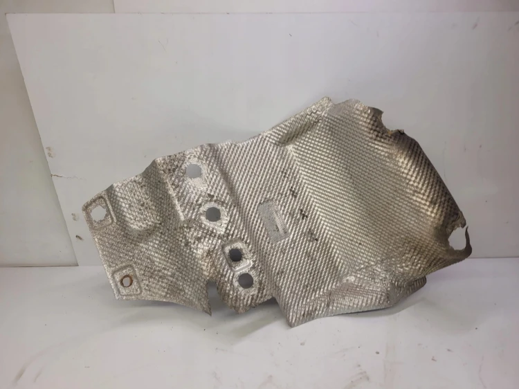 OSŁONA TERMICZNA WYDECHU AUDI Q5 8R 8R0804171A