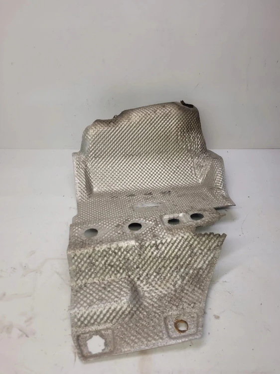 OSŁONA TERMICZNA WYDECHU AUDI Q5 8R 8R0804171A