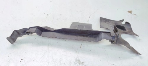 KIEROWNICA POWIETRZA PRAWA AUDI A6 C6 4F0121284AR
