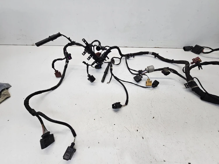 WIĄZKA INSTALACJA SILNIKA AUDI A4 B9 A5 8W Q5 FY 80A 2.0 TDI 04L971595BC