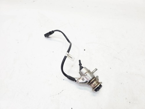 WTRYSKIWACZ WTRYSK PŁYNU ŚRODKA REDUKUJĄCEGO AUDI A4 A6 A7 Q5 4G0131113D