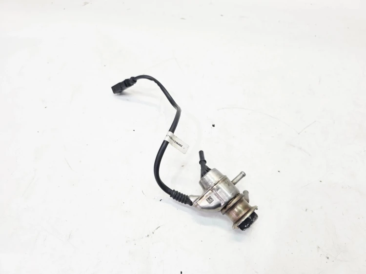 WTRYSKIWACZ WTRYSK PŁYNU ŚRODKA REDUKUJĄCEGO AUDI A4 A6 A7 Q5 4G0131113D