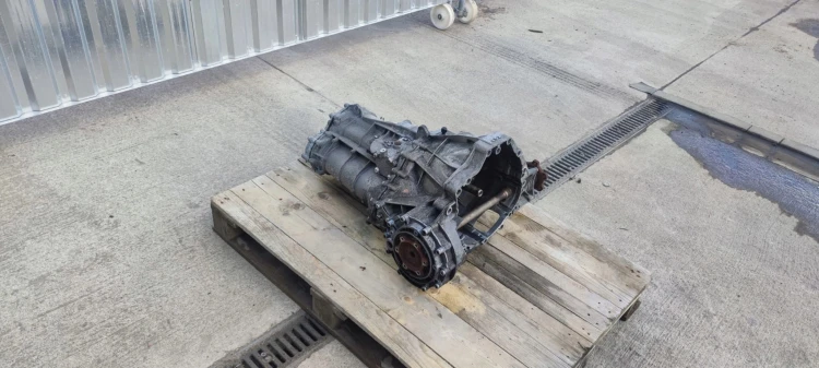 SKRZYNIA BIEGÓW MANUALNA AUDI A4 A5 A6 KBZ 2.0 TFS