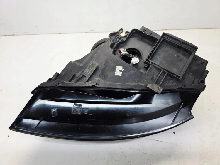 REFLEKTOR LAMPA PRAWY PRZÓD BI XENON LED AUDI A5 8T 8T0941030AK EU 31/25