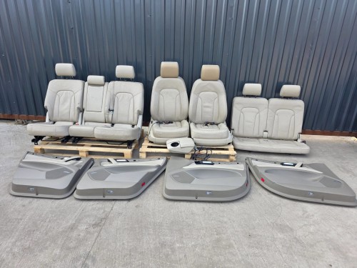 FOTEL FOTELE AUDI Q7 4L 7 OSÓB SKÓRA PODGRZEWANE MONITORY BOSE KOMPLET !!!