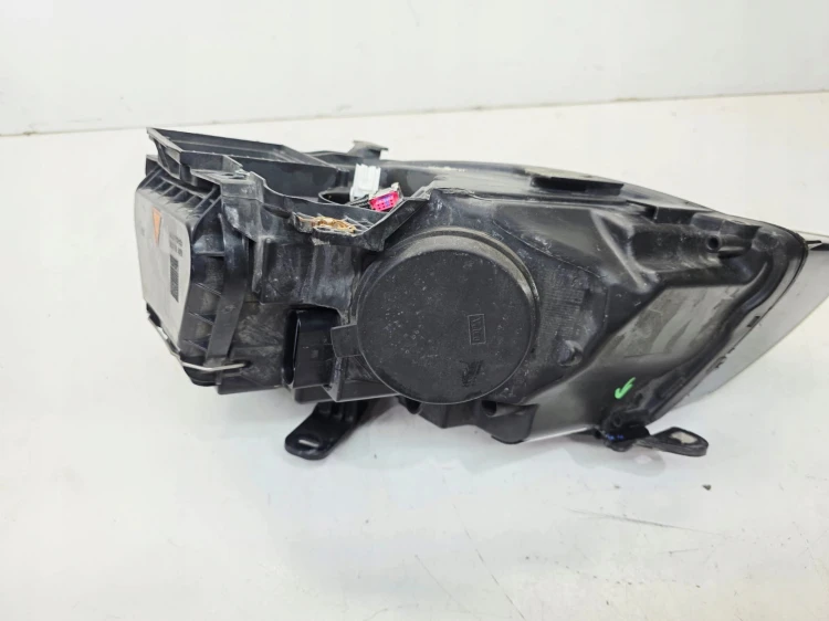 REFLEKTOR LAMPA PRAWY PRZÓD BI XENON LED AUDI A5 8T 8T0941030AK EU 31/25