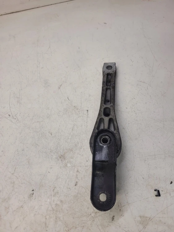 ŁAPA PODUSZKA SILNIKA AUDI Q3 VW SEAT 7N0199855A