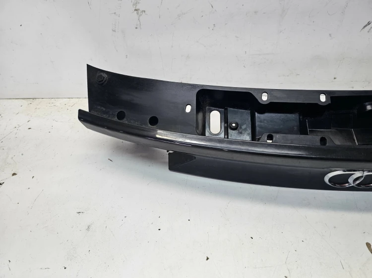 BLENDA SPOILER KLAPY TYŁ S LINE AUDI A7 4G S-LINE LX7U 4G8827086E