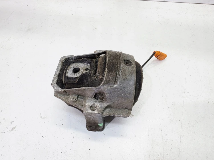 PODUSZKA SILNIKA Z CZUJNIKIEM AUDI A4 B8 A5 8T Q5 8R LIFT 8R0199381N