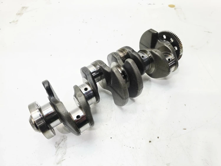 WAŁ KORBOWY AUDI VOLKSWAGEN SEAT SKODA 2.0 TDI CFF CJC 38AA 5/26 ZATARTY