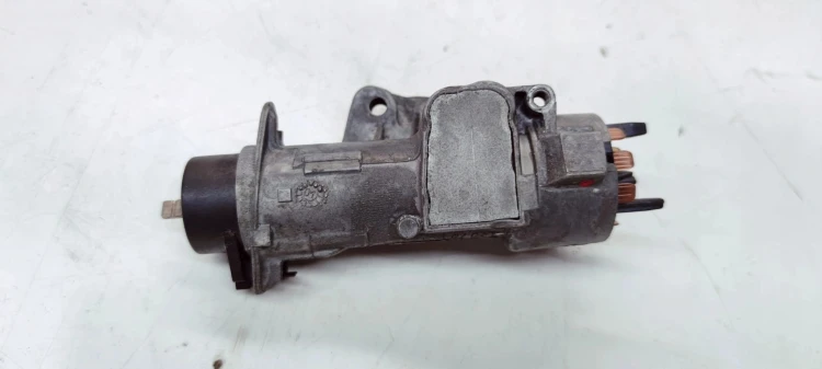 STACYJKA Z KLUCZYKIEM GROTEM AUDI A4 B6 A6 C5 4B0905851C