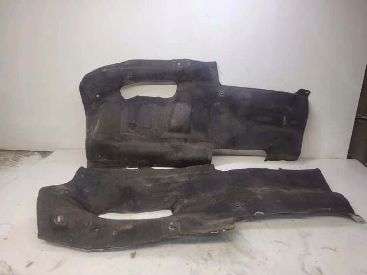 OSŁONA TERMICZNA TUNELU AUDI A4 B8 A5 8K0803979H