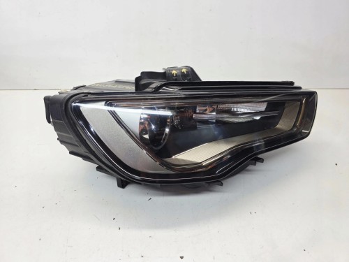 REFLEKTOR PRAWY PRZÓD BI XENON LED SKRĘTNY AUDI A3 8V 8V0941754A 44/25