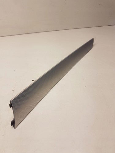 LISTWA DEKOR DRZWI PRAWY TYŁ AUDI A4 B8 8K0867420