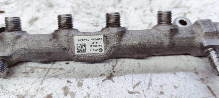 LISTWA WTRYSKOWA AUDI A4 B9 A5 A6 2.0 TDI 04L089G