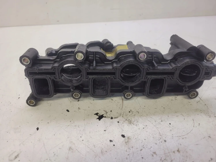 KOLEKTOR SSĄCY AUDI A6 C6 LIFT 2.7 TDI 059129711CG