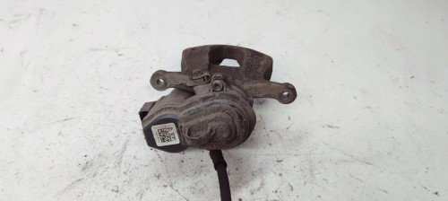 ZACISK HAMULCOWY LEWY AUDI A4 B9 A5 8W0615405AA