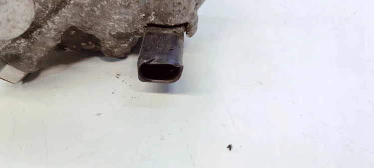 SPRĘŻARKA KLIMATYZACJI AUDI A3 8V VOLKSWAGEN SEAT SKODA 5Q0820803
