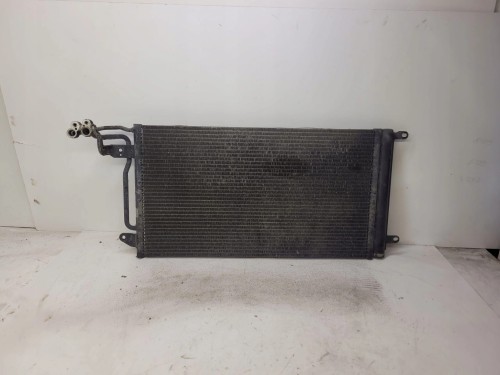 CHŁODNICA KLIMATYZACJI AUDI A1 8X VW 6R0820411G