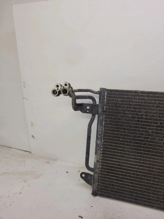 CHŁODNICA KLIMATYZACJI AUDI A1 8X VW 6R0820411G