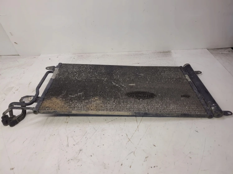 CHŁODNICA KLIMATYZACJI AUDI A1 8X VW 6R0820411G