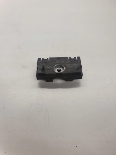 FILTR PRZECIWZAKŁÓCENIOWY AUD A4 B8 A5 8T0035570