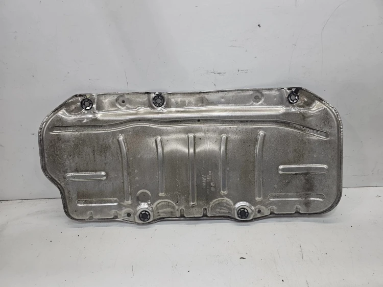 OSŁONA TERMICZNA PODWOZIA AUDI A3 8V A3 8Y SPORTBACK 5Q0825701E