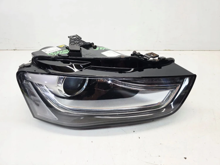 REFLEKTOR PRAWY PRZÓD BI XENON LED SKRĘTNY AUDI A4 B8 LIFT 8K0941754C 20/25