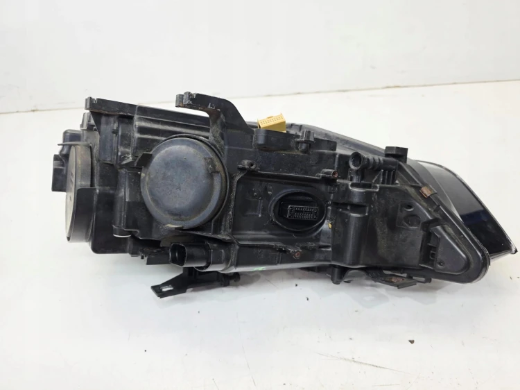 REFLEKTOR PRAWY PRZÓD BI XENON LED SKRĘTNY AUDI A4 B8 LIFT 8K0941754C 20/25