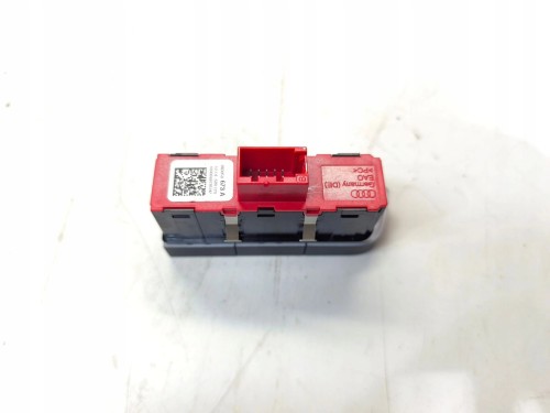 WŁĄCZNIK PRZEŁĄCZNIK OGRZEWANIA FOTELI SZYBY ESP AUDI A1 8X 8X0959673A