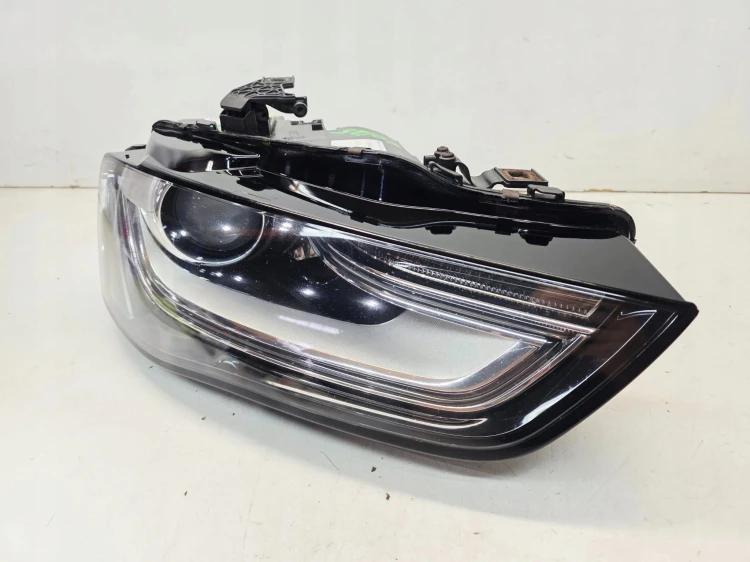 REFLEKTOR PRAWY PRZÓD BI XENON LED SKRĘTNY AUDI A4 B8 LIFT 8K0941754C 20/25