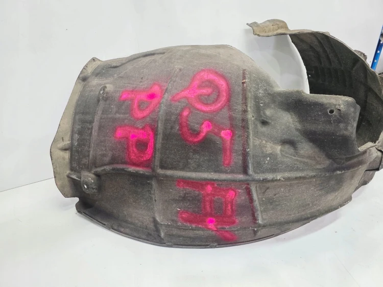 NADKOLE MATERIAŁOWE PRAWY PRZÓD AUDI Q5 FY 80A821172E