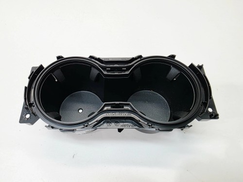 UCHWYT NA KUBKI AUDI A3 8Y 8Y0862533C