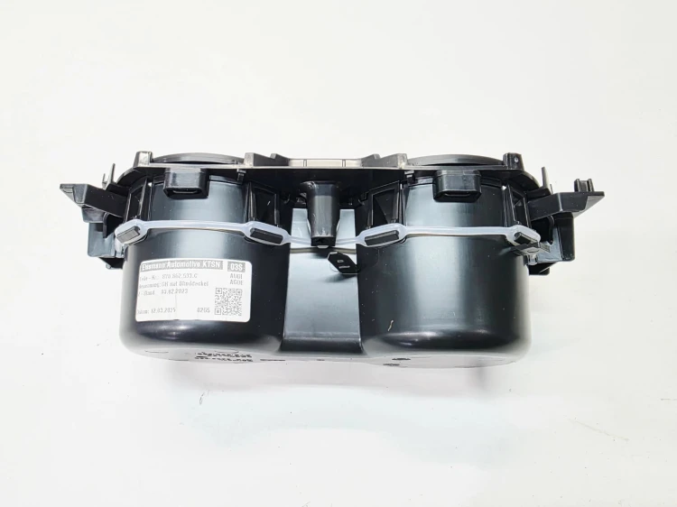 UCHWYT NA KUBKI AUDI A3 8Y 8Y0862533C