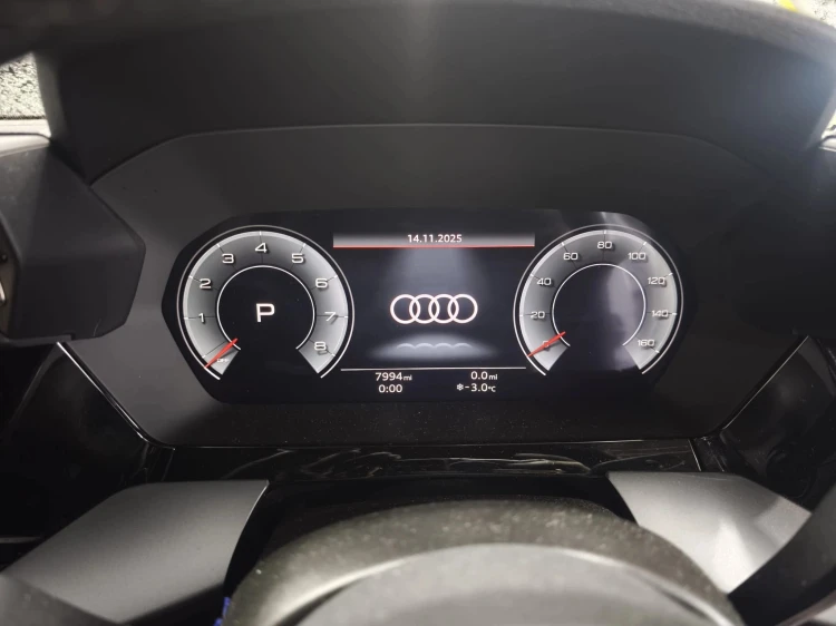 LICZNIK ZEGARY WYŚWIETLACZ VIRTUAL COCKPIT AUDI A3 8Y 8Y0920790H