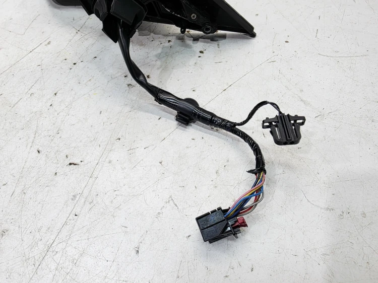 LUSTERKO ZEWNĘTRZNE LEWE ASYSTENT AUDI A6 C7 12+2 PIN LZ7S UK