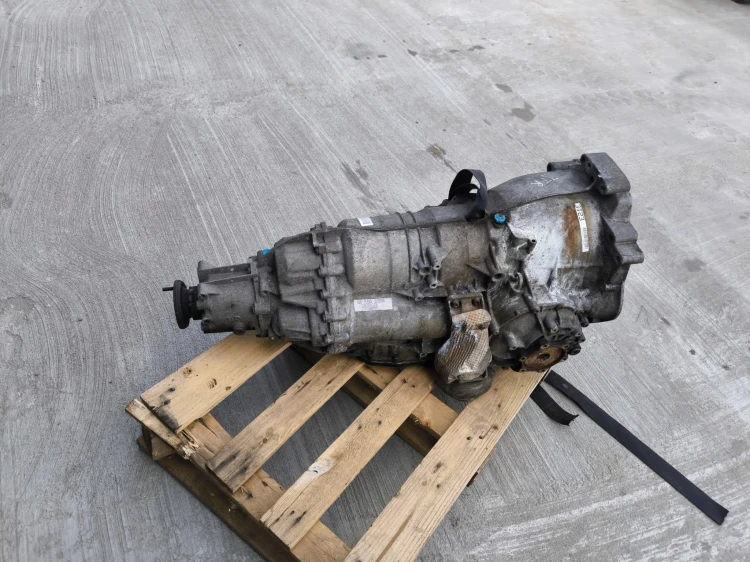 SKRZYNIA BIEGÓW AUTOMATYCZNA QUATTRO 4.2 AUDI A4 S4 B6 B7 JTR KOMPLETNA !!!
